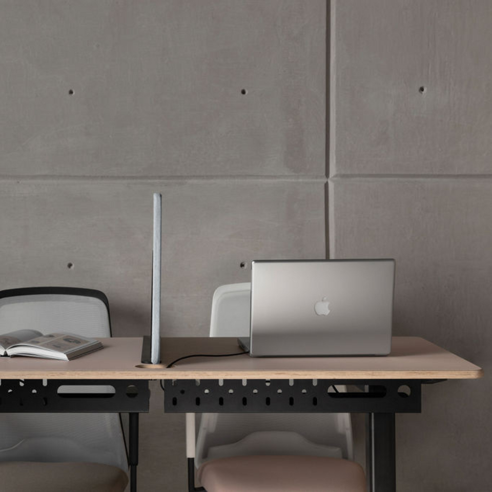 Bundle DSK-F1 + Organizador de cables AC-CM01